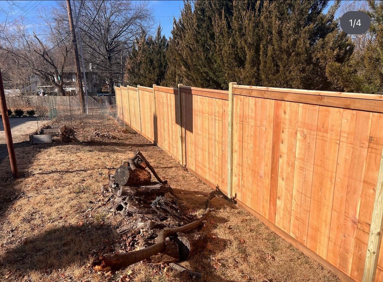 Picture frame Fence KC