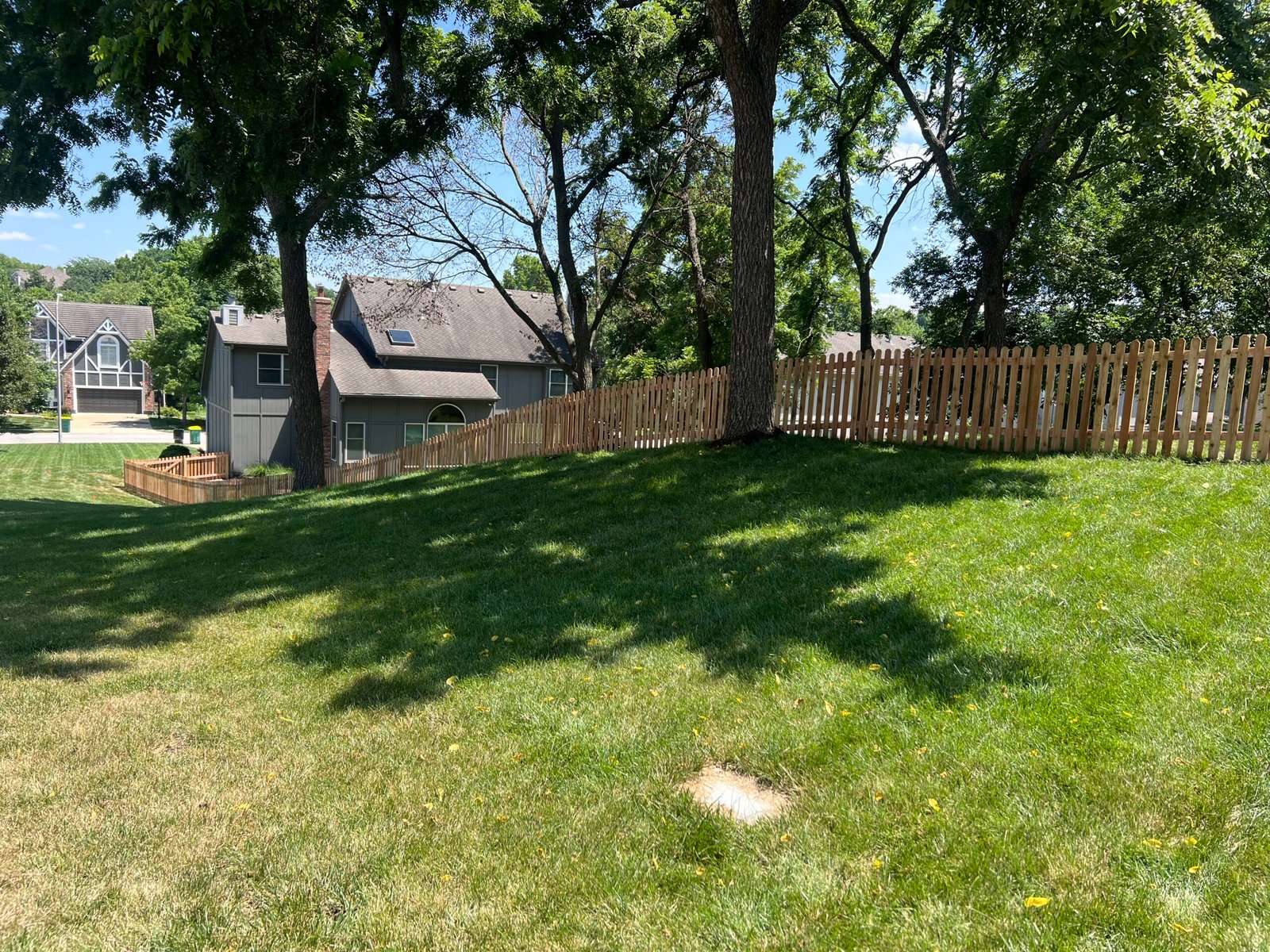 Spaced Picket Fence Leawood 2