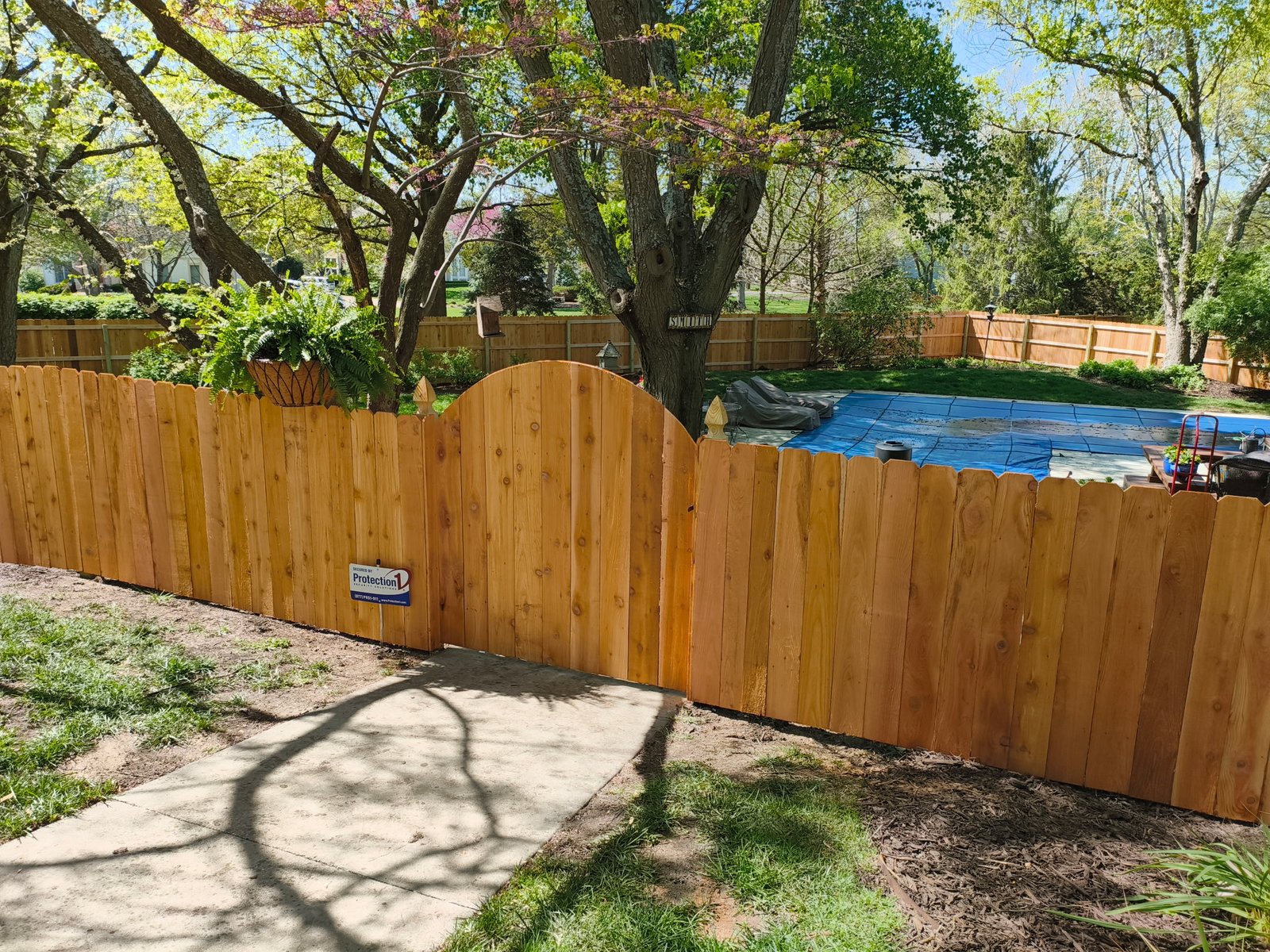 Wood Fence With Arch Gate Leawood, Kansas